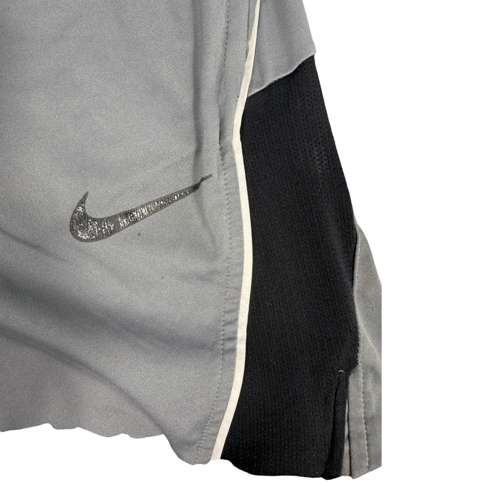 Nike Dri Fit Running Shorts Womens Small Gray Black Athletic Gym - Picture 5 of 9